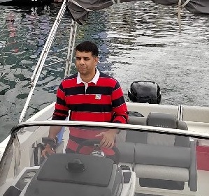 Baggy Sartape, Boating in Hong Kong.