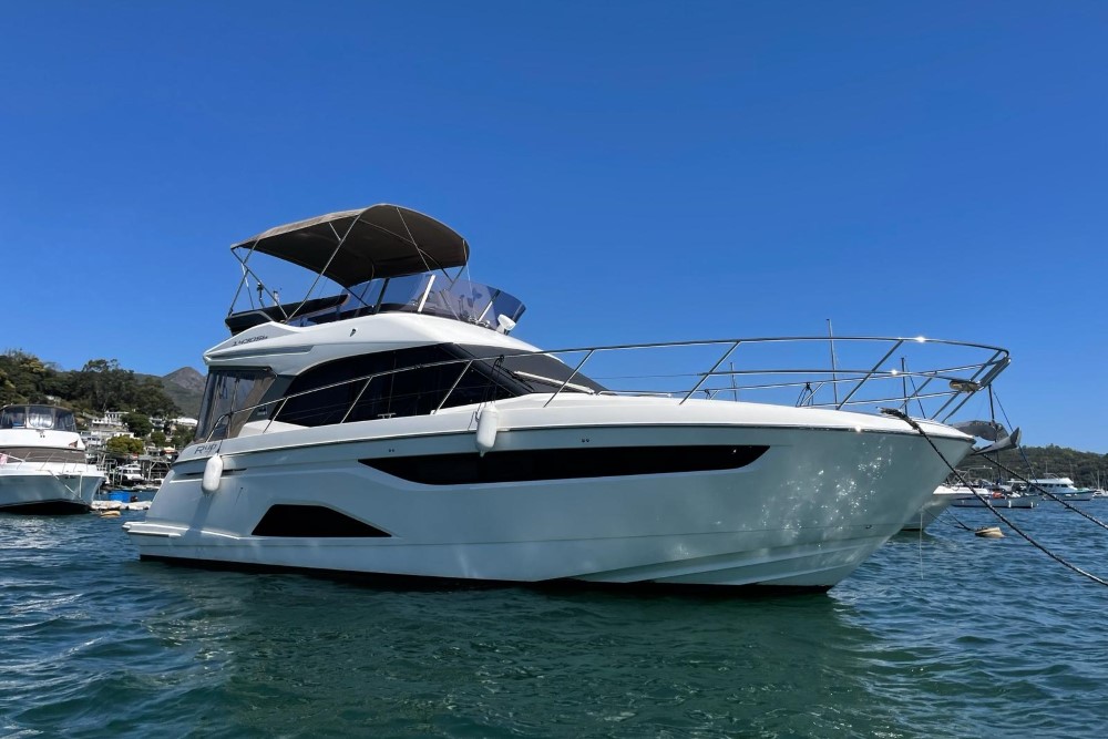 Bavaria R40 is a high quality 40 footer yacht in Hong Kong
